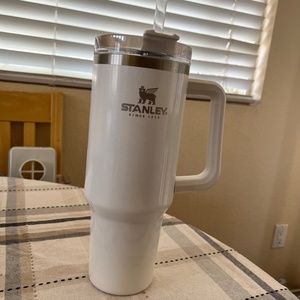 40 oz Stanley Adventure Tumbler